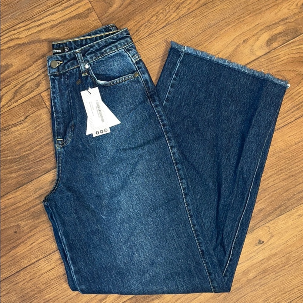 Boohoo Wide Leg Jeans Size 8 NWT